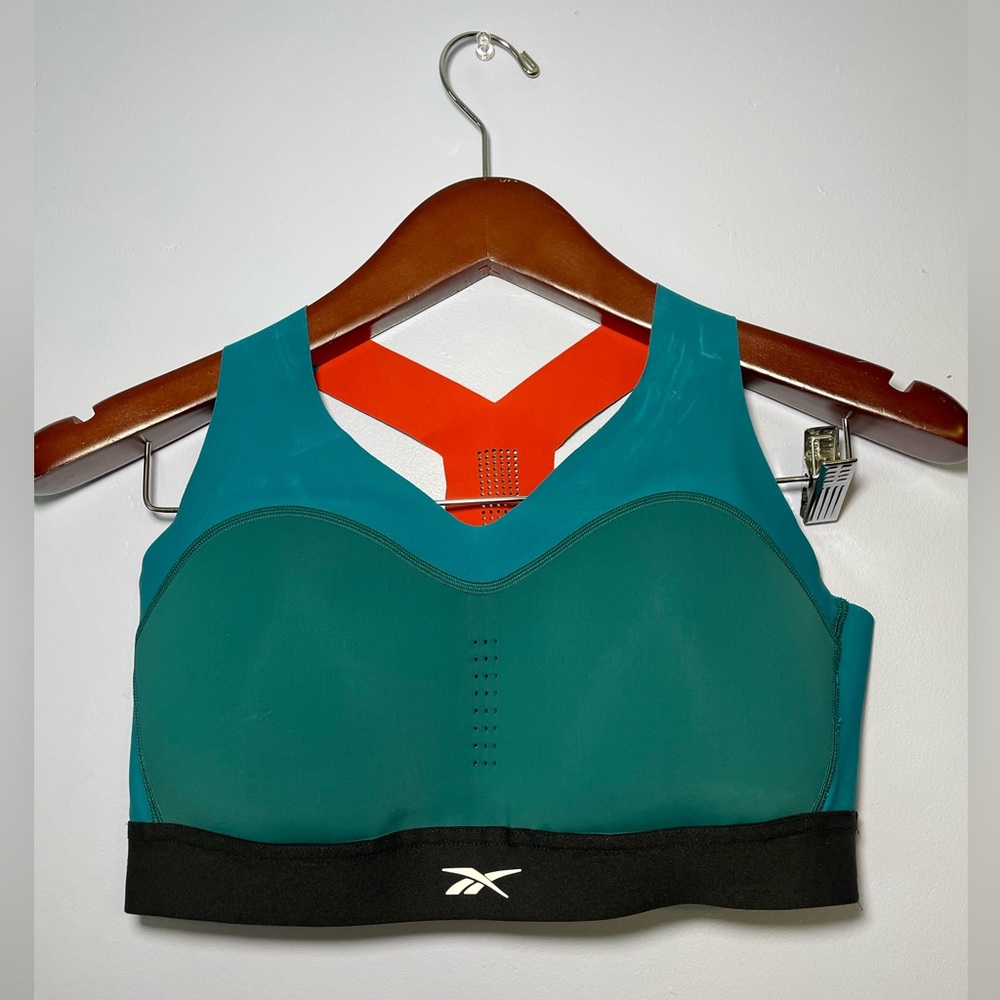 New Reebok Sports Bra